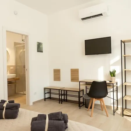 Casa Iole Nuovo Ampio Comunale *